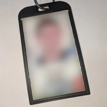 Khay kẹp thẻ proximity tham số cho dây đeo (lanyard)