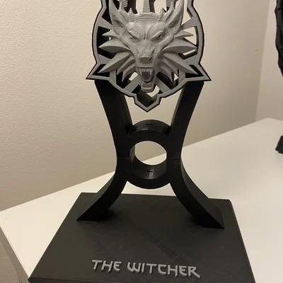 Giá treo tai nghe Witcher độc đáo - Phụ kiện trang trí góc máy