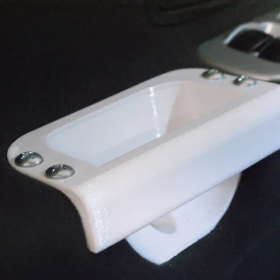 Tay nắm cửa trong Mitsubishi Carisma (internal door handle)