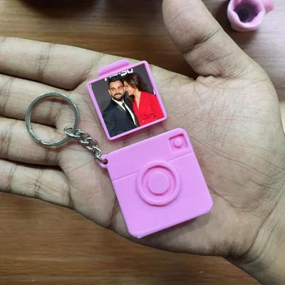 Móc Khóa Camera Instagram (Instagram Camera Keychain)