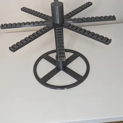 Chân trưng bày móc khóa xoay (Rotating keychain stand)