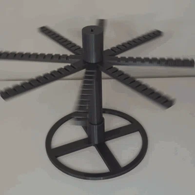 Chân trưng bày móc khóa xoay (Rotating keychain stand)