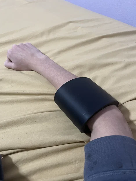 Giáp tay co giãn (Print in Place) – Collapsing Arm Guard - Image 3