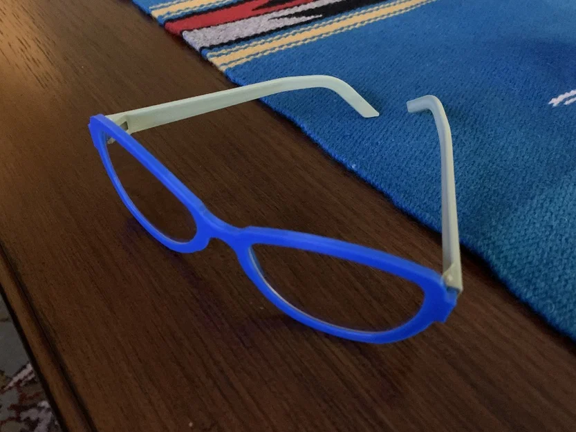 Gọng kính parametric từ STL tròng kính (lens) bằng OpenSCAD - Image 7