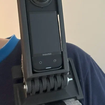 Ngàm gắn máy quay Insta360 X4 lên dây đeo balo (3D Printed)