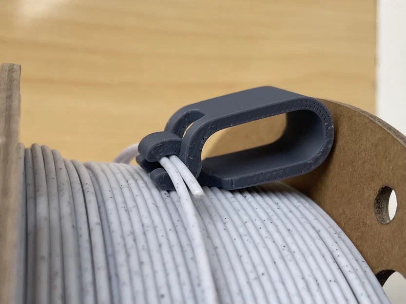 Kẹp giữ sợi nhựa in 3D (Filament Clip) gọn gàng, tiện lợi - Image 1