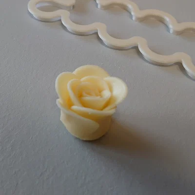 Khuôn cắt hoa hồng (Rose cutter / Vykrajovátko na růže)