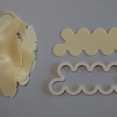 Khuôn cắt hoa hồng (Rose cutter / Vykrajovátko na růže)