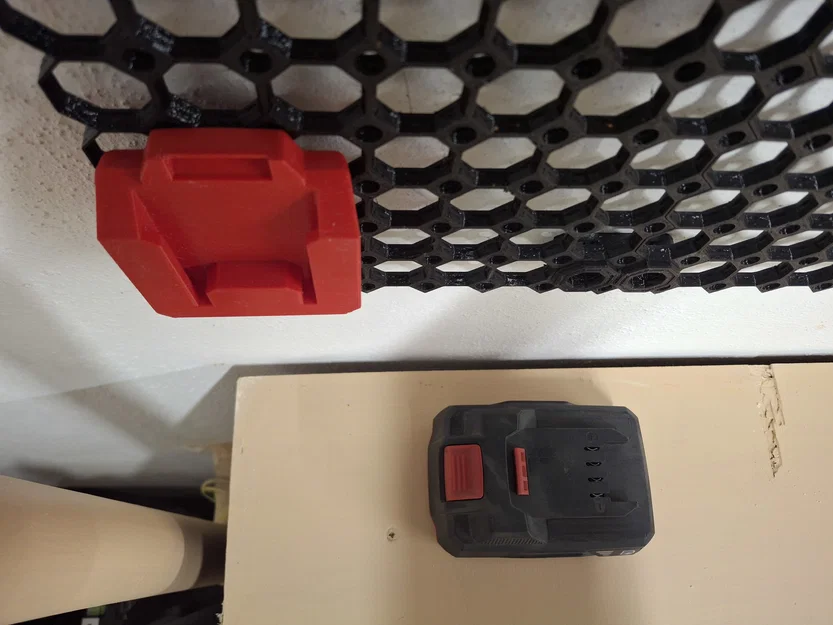 Giá treo pin Parkside 20V cho hệ thống Multiboard tiện lợi - Image 2