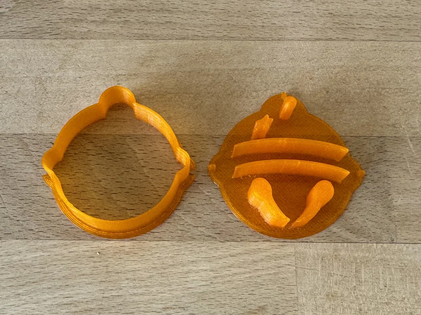 Khuôn cắt bánh quy hình quả chuông cho mùa Giáng sinh - Image 2