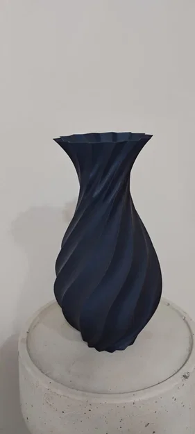 Bình hoa xoắn ốc (Spiral Vase) - Image 2