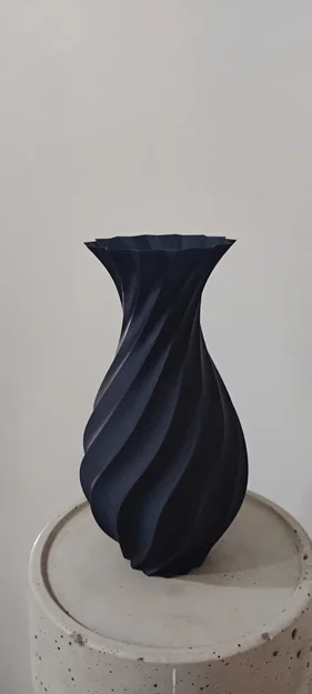 Bình hoa xoắn ốc (Spiral Vase) - Image 3