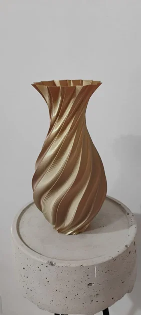 Bình hoa xoắn ốc (Spiral Vase) - Image 7