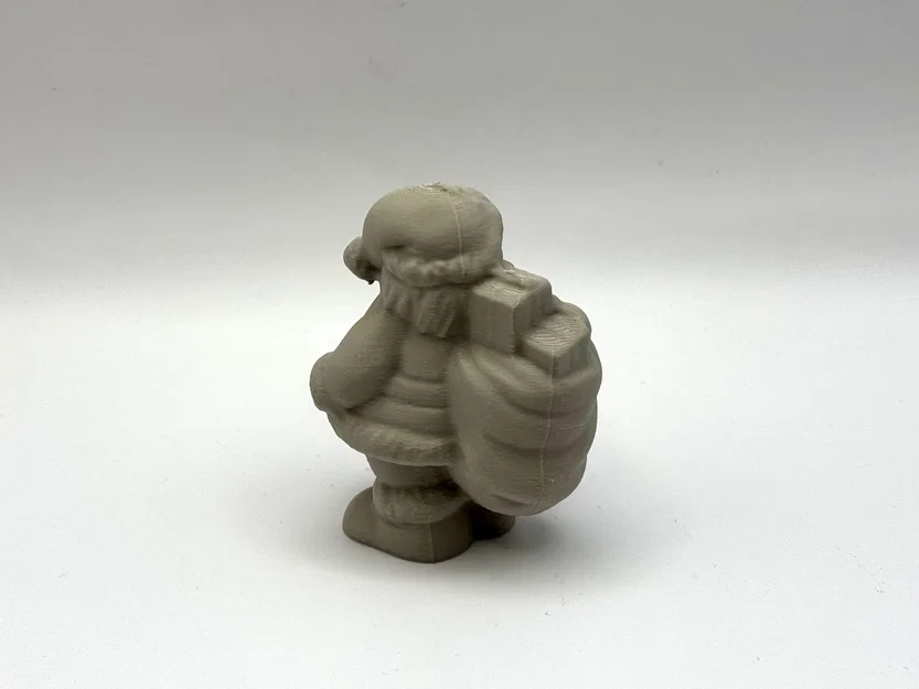 Mô hình tượng ông già Noel vác túi quà trang trí Giáng sinh - Image 2