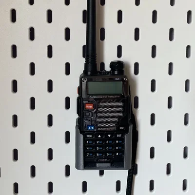 Giá đỡ gắn IKEA Skadis cho Baofeng UV-5R (Holder-Mount)