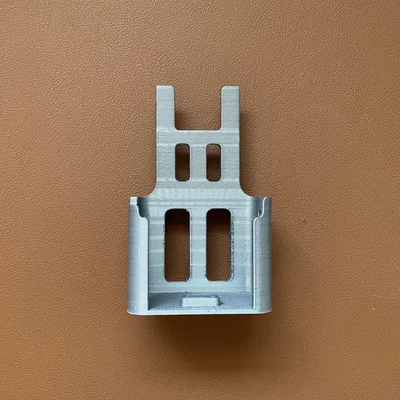 Giá đỡ gắn IKEA Skadis cho Baofeng UV-5R (Holder-Mount)
