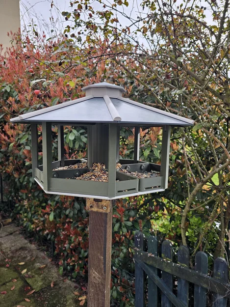 Máng ăn cho chim (Bird feeder) – Mangeoire à oiseaux - Image 1