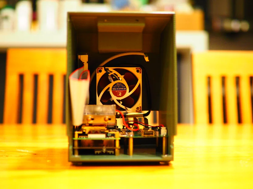 Vỏ Raspberry Pi4 phong cách Apple Macintosh SE cổ điển - Image 8