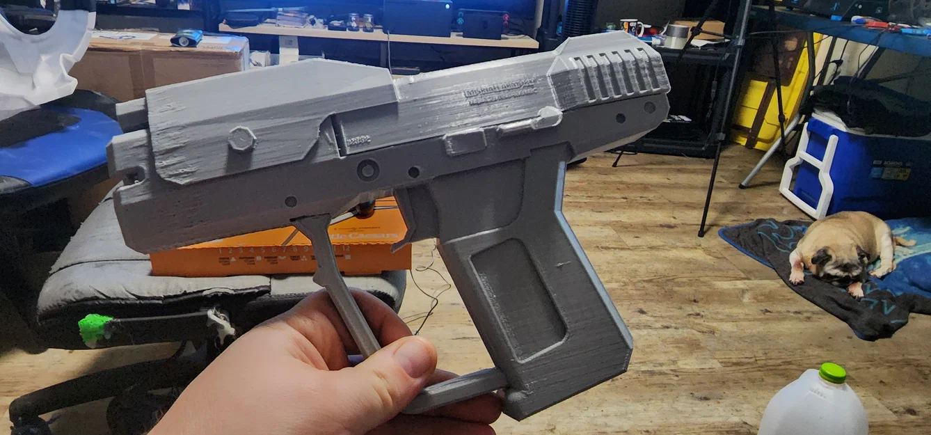 Mô hình súng Halo 3 Magnum (Có thể tháo rời băng đạn) - Image 5