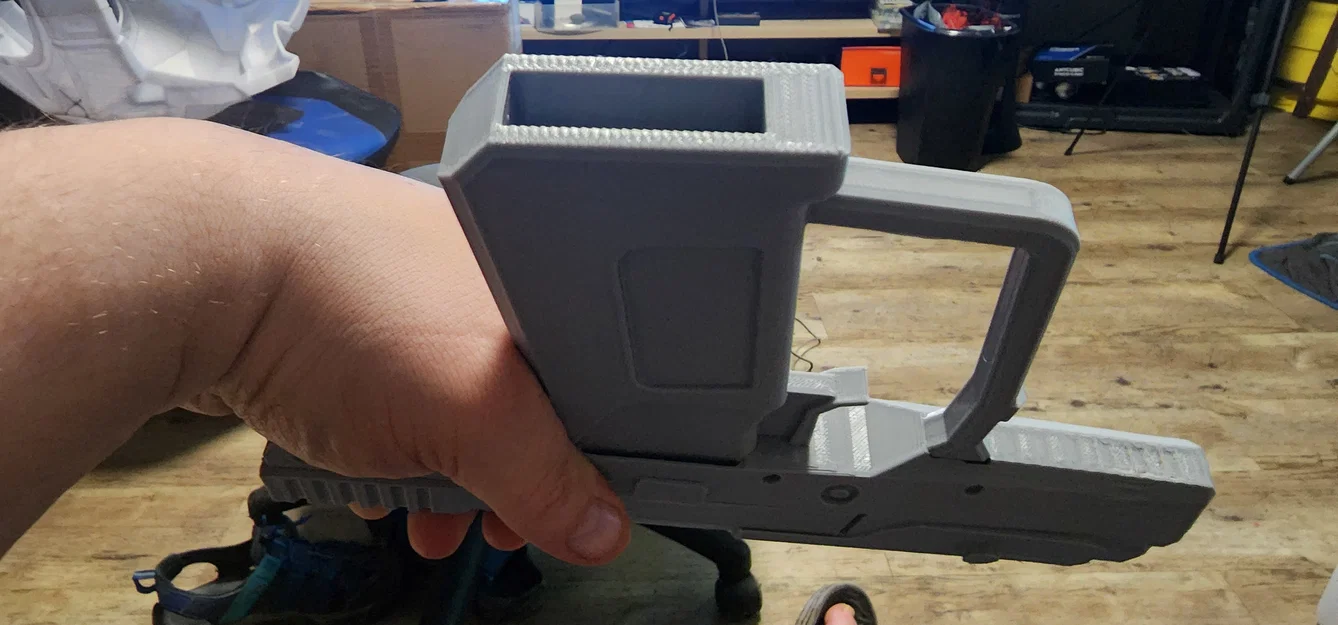 Mô hình súng Halo 3 Magnum (Có thể tháo rời băng đạn) - Image 8