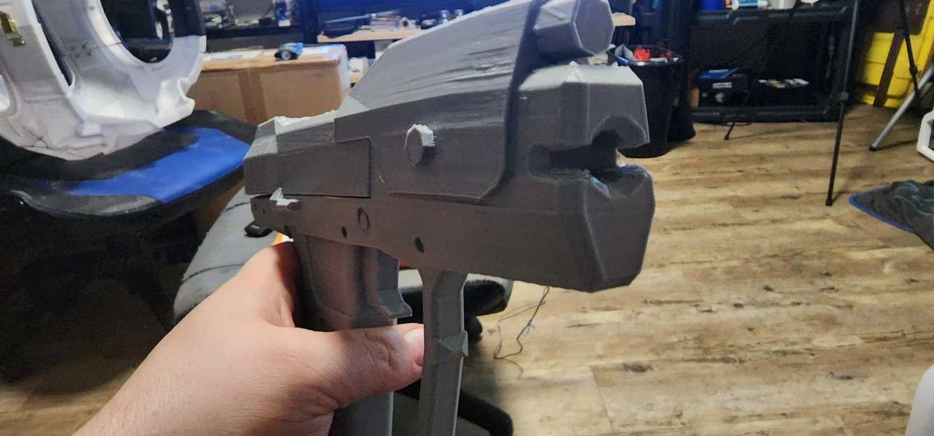 Mô hình súng Halo 3 Magnum (Có thể tháo rời băng đạn) - Image 9