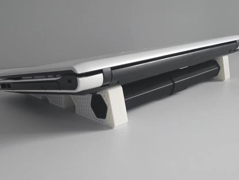 Kệ đỡ laptop có connector - Image 5