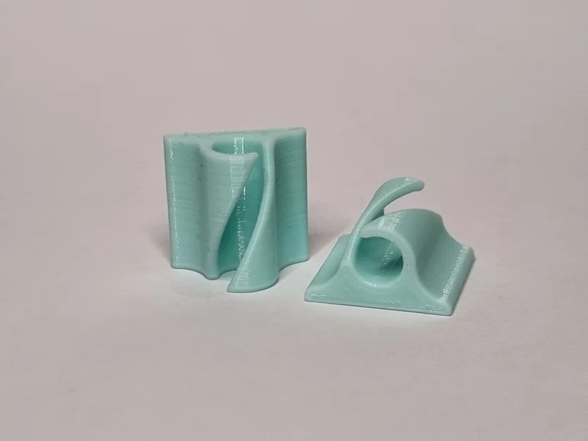 Kẹp giữ cáp đơn giản (Simple Cable Holder) - Image 1