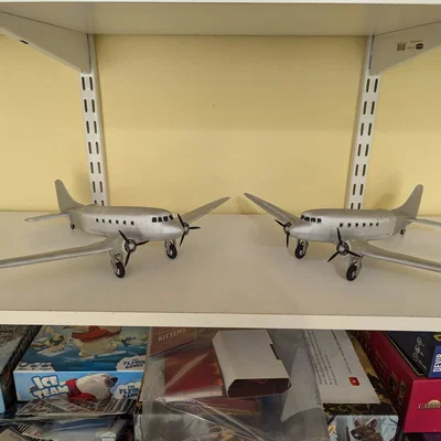 Mô hình máy bay cổ điển Douglas DC-3 tự in 3D đẹp mắt