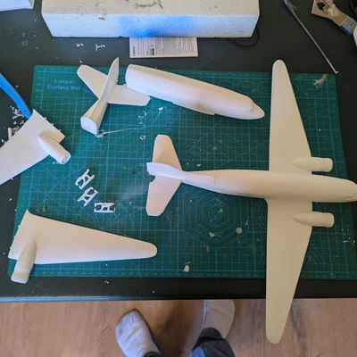 Mô hình máy bay cổ điển Douglas DC-3 tự in 3D đẹp mắt