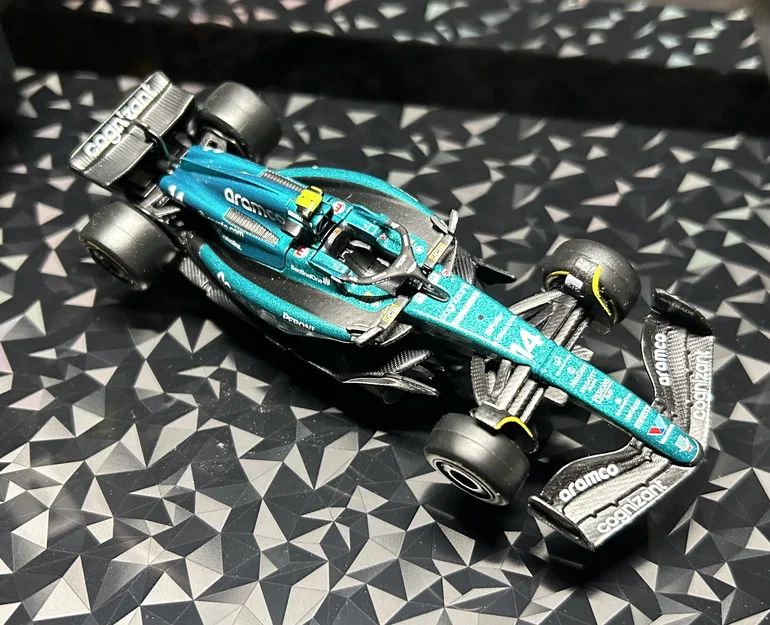 Bệ đỡ cho mô hình xe Burago F1 (tỉ lệ 1:43) [Ổn định hơn] - Image 1