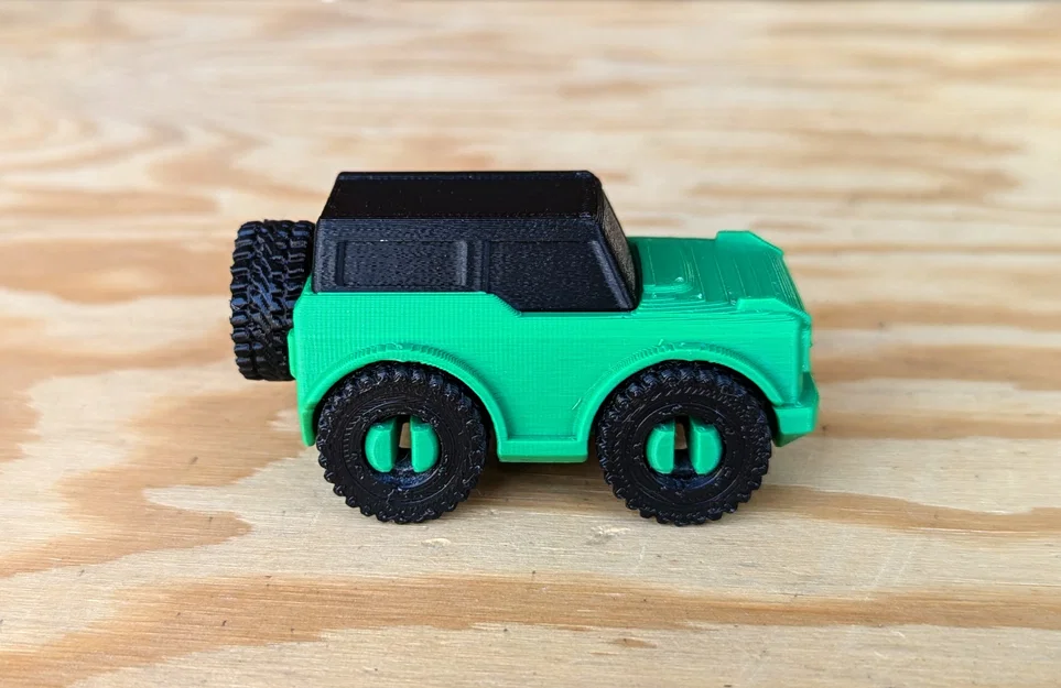 Mô hình Ford Bronco cách điệu tỉ lệ 1/64 - In 3D dễ dàng không cần support - Image 3
