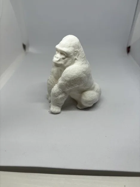 Mô hình tượng khỉ đột Harambe in 3D độc đáo - Image 2