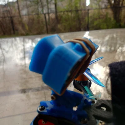 Giá gắn Runcam Thumb 2 cho drone FPV