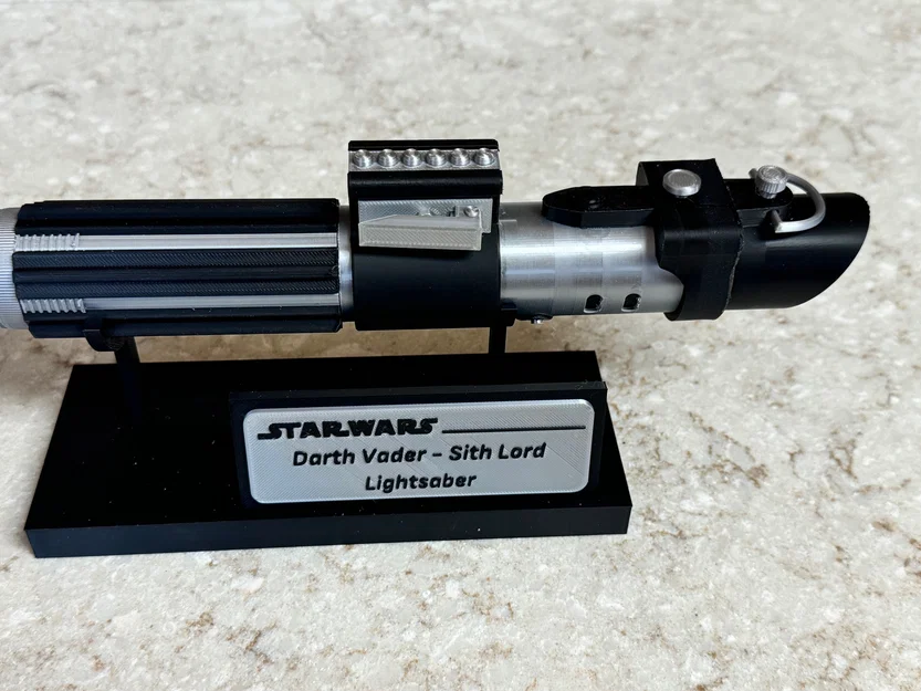 Kiếm ánh sáng Darth Vader (Darth Vader Lightsaber) – nhiều phiên bản Middle Ring - Image 1