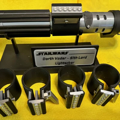 Kiếm ánh sáng Darth Vader (Darth Vader Lightsaber) – nhiều phiên bản Middle Ring