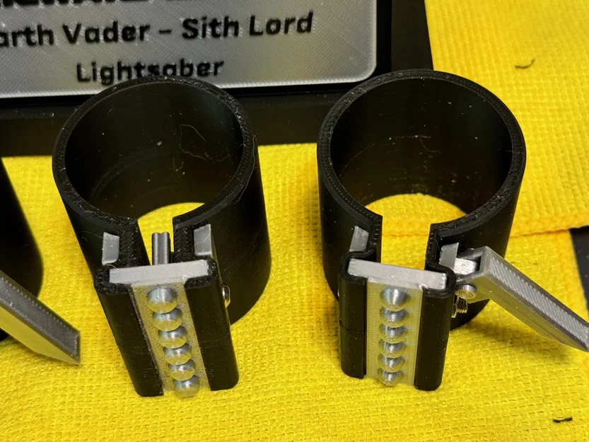 Kiếm ánh sáng Darth Vader (Darth Vader Lightsaber) – nhiều phiên bản Middle Ring - Image 3