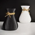 Bình hoa trang trí 3D tối giản (Decorative Vase Black and White) - Thumbnail 1