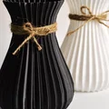 Bình hoa trang trí 3D tối giản (Decorative Vase Black and White) - Thumbnail 2