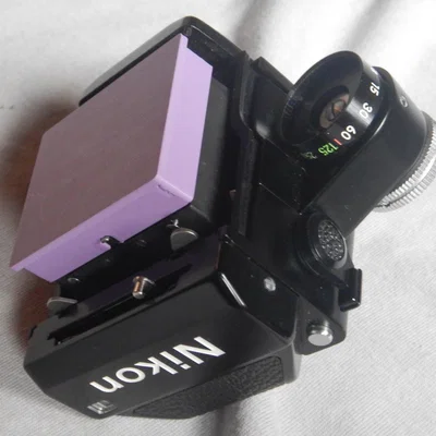 Nắp che khe dưới viewfinder Nikon F & F2 (Cover cho viewfinder Nikon F/F2)