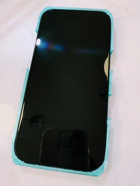 Ốp lưng iPhone 16 bản thường (không Pro) in PETG - Image 2