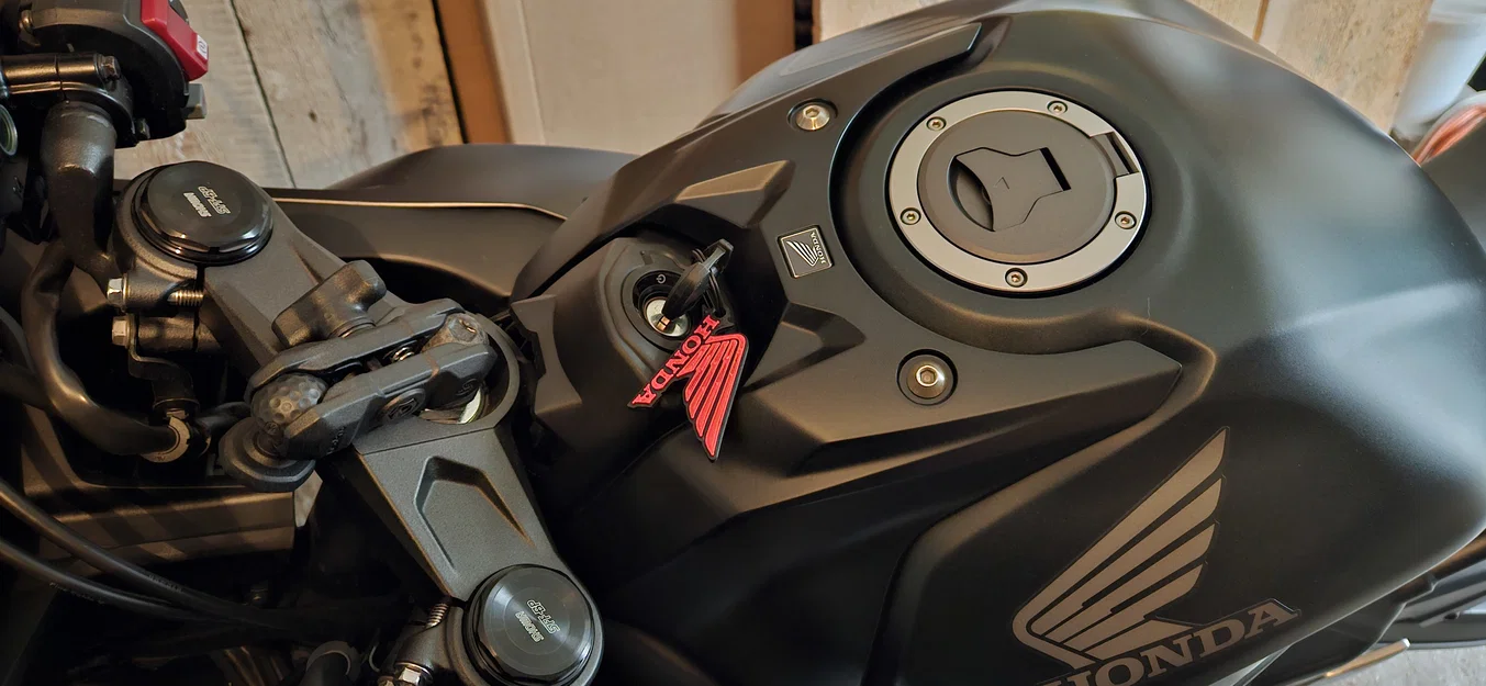 Móc khóa Honda thiết kế hình cánh chim in 3D cực chất - Image 2