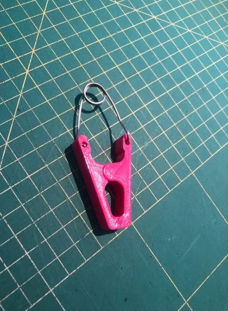 Kẹp áo Octopus thay thế cho Ikea Pressa (Rugged Clothespin Replacement) - Image 1