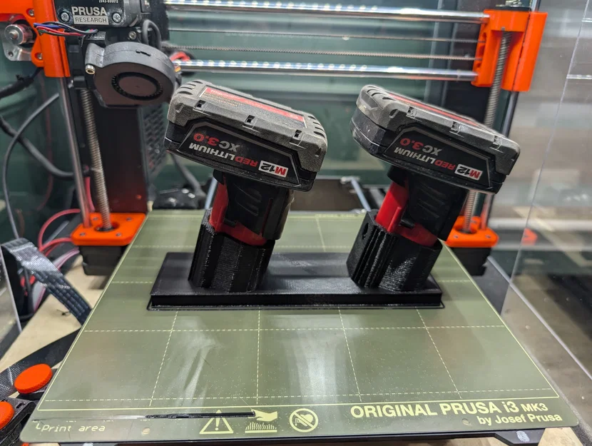 Giá đỡ pin Milwaukee M12 tham số (parametric) – ẩn lỗ bắt vít - Image 2