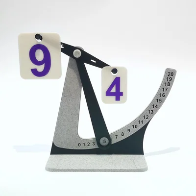 Math Balance – Bàn cân toán học (máy tính cơ chạy bằng trọng lực)
