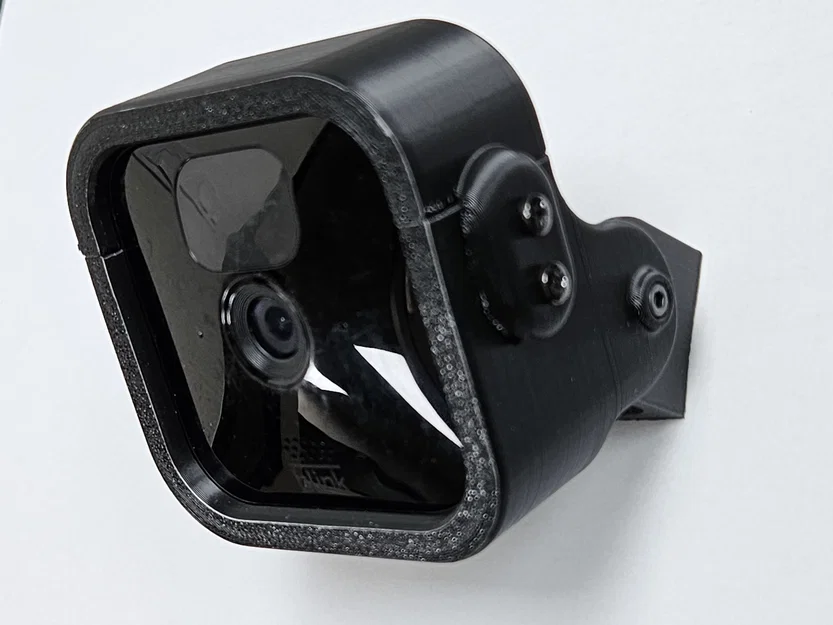 Ngàm treo tường camera Blink – chỉnh góc (tiltable) - Image 1