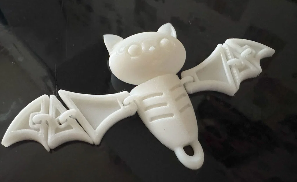 Mô hình chú dơi cử động (Articulated Bat) làm móc khóa siêu cute - Image 1