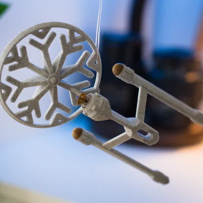 Snowship Enterprise – Ornament mùa đông phong cách USS Enterprise