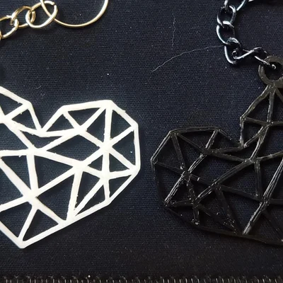 Móc khóa trái tim geometric - Quà tặng 3D độc đáo cho cặp đôi