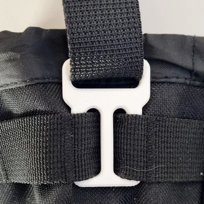 Kẹp MOLLE 90 Độ (MOLLE 90 DEGREE CLIP)