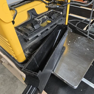 Ống thoát bụi (Dust Chute) cho máy bào Dewalt DW733
